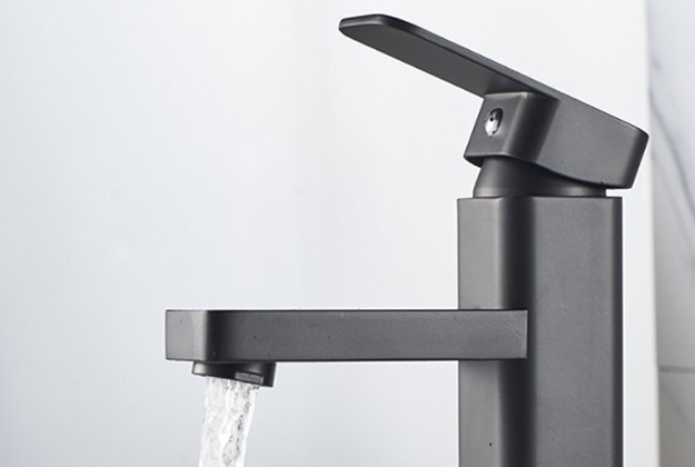 Les avantages et les inconvénients des robinets à levier unique et à double levier
